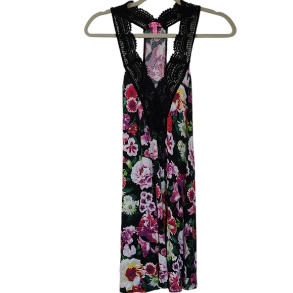 Betsey Johnson Dresses & Skirts - Betsy Johnson Floral Sleeveless Dress Size M